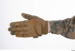 Photos Casey Schneider US Troops detail of uniform gloves hand…